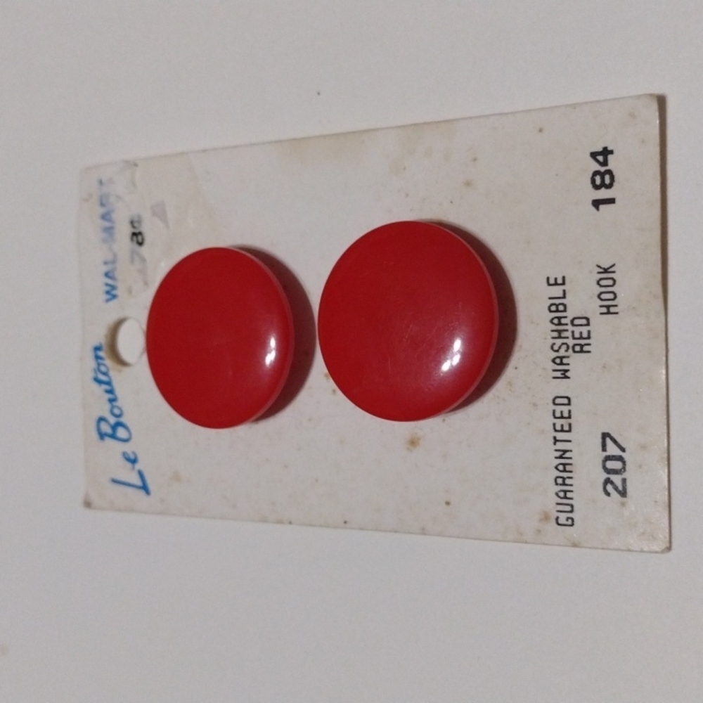 $2 Add-on Round Large Buttons Le Bouton 207